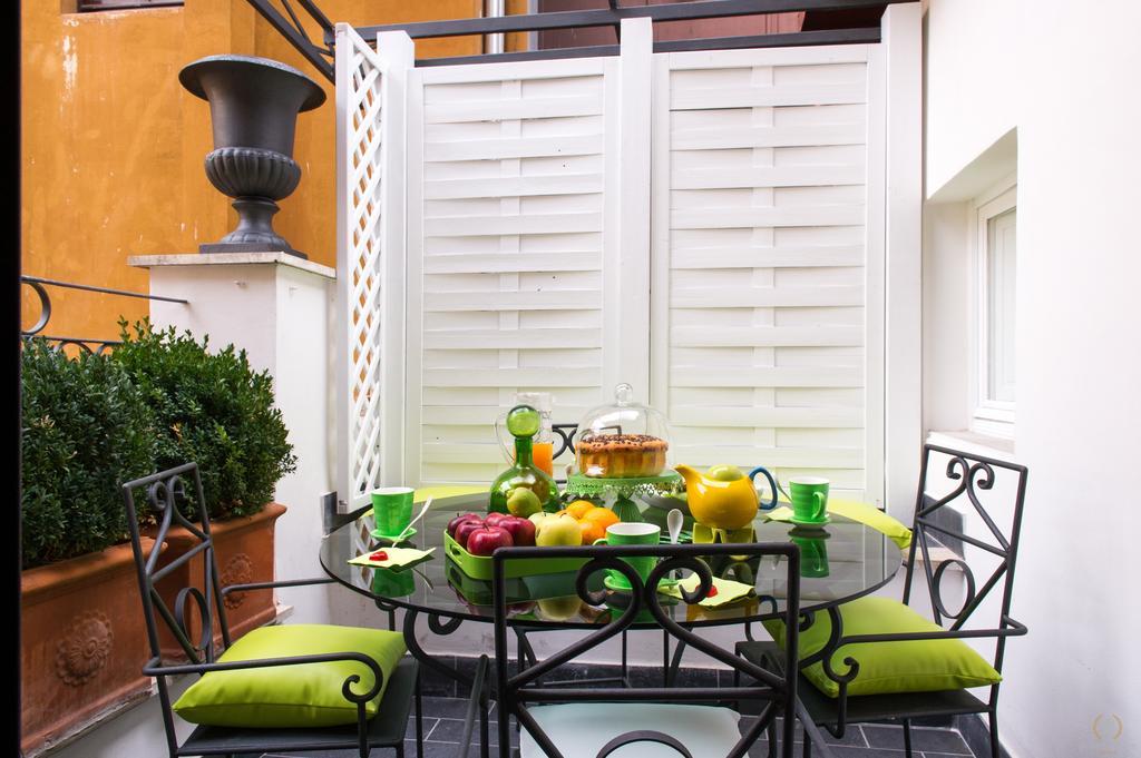 Guest house Domus Spagna Condotti Imperial Rome