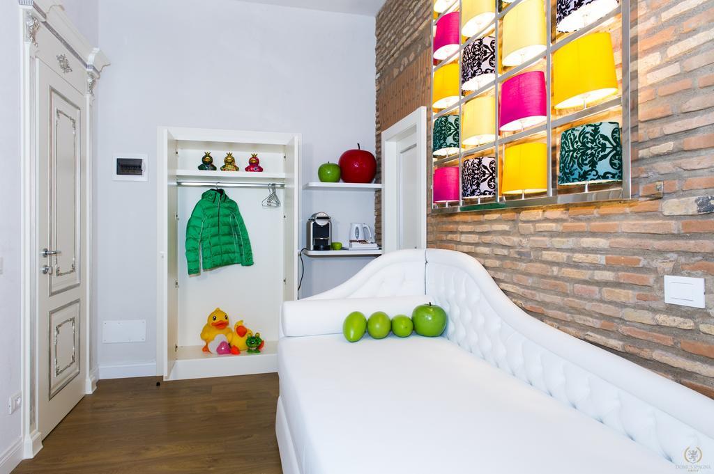 Domus Spagna Condotti Imperial Guest house
